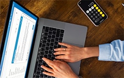 Meilleurs logiciels de comptabilité en ligne 2025 : avis et comparatif avec Bonus de parrainage.